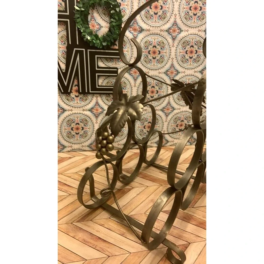 Metal Wine Bottle Rack with Grapes and Leaves 14.5